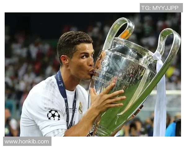 足球五大领先球星解析 谁是当今足坛的真正王者